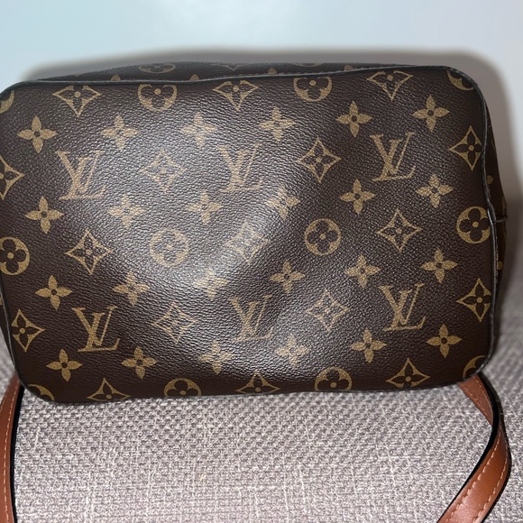 *AUTHENTIC* LV NéoNoé MM - Picture 5 of 6